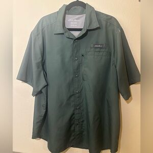 Eddie Bauer Short-Sleeve Button-Down Shirt in Forest Green Outdoor Activities